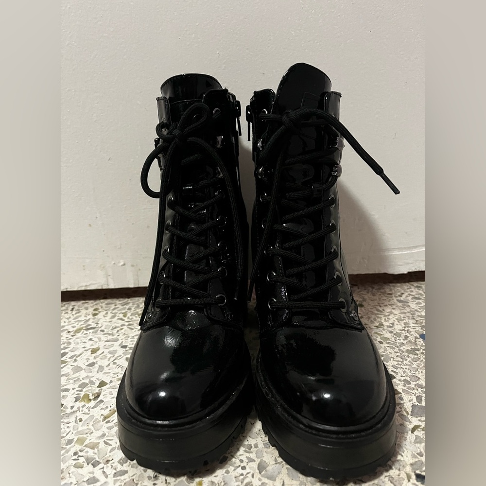 Patent Black leather boots thick platform heel with laces. Only worn once